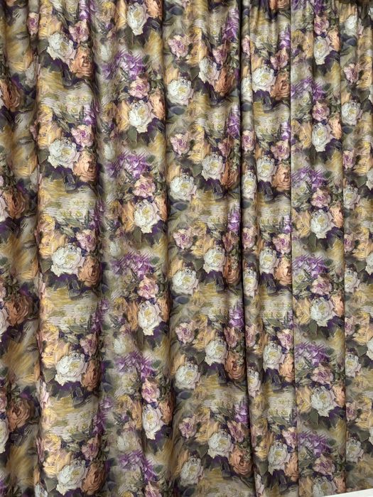 Продам шторы очень красивые