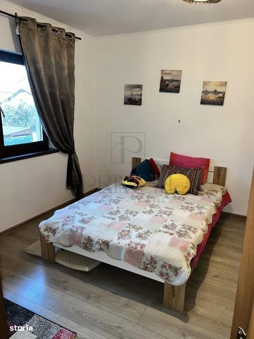 GIROC - 3 Camere - Etaj 1 - Pod cu intrare din apartament