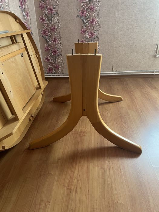 Разтегателна кухненска маса
