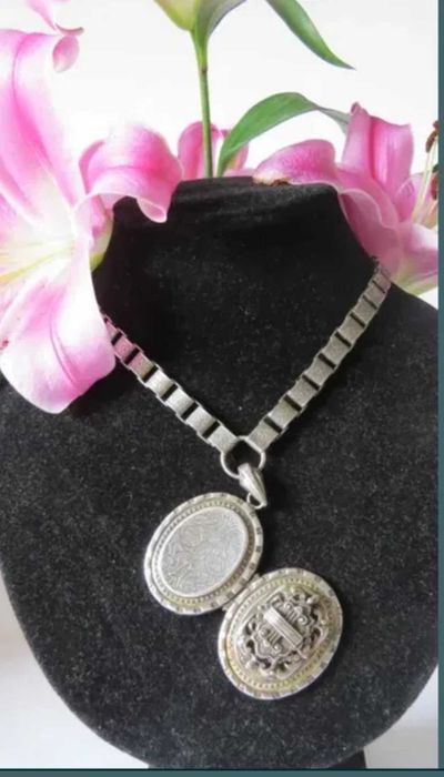 Vechi colier argint masiv cu pandant, Victorian