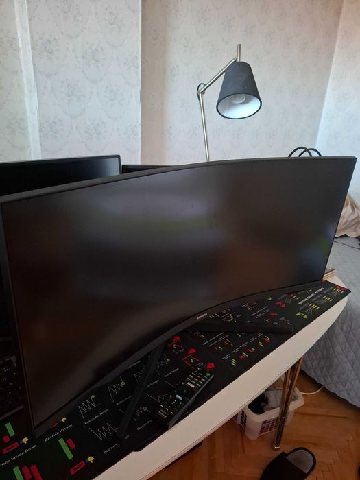 SAMSUNG G5 monitor curbat