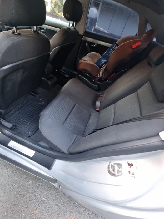 Vand audi a4 b7 masina personala