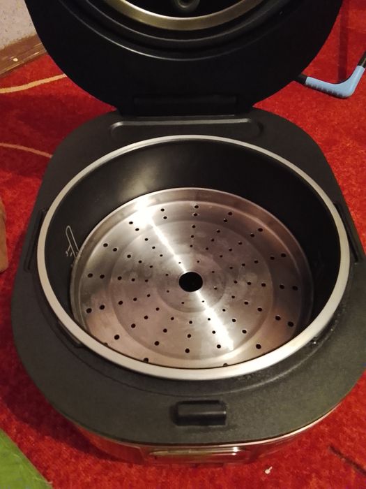 Продам мультиварку