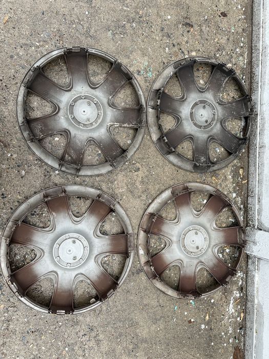 Колпаки оригинал мазда