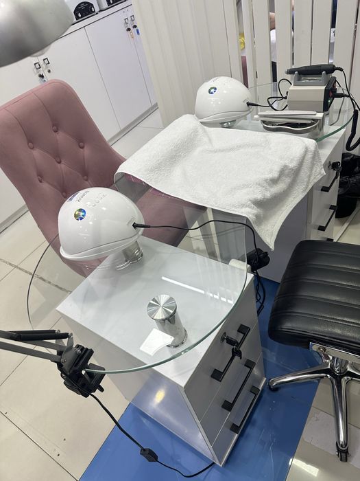 Продается рабочий стол для маникюра