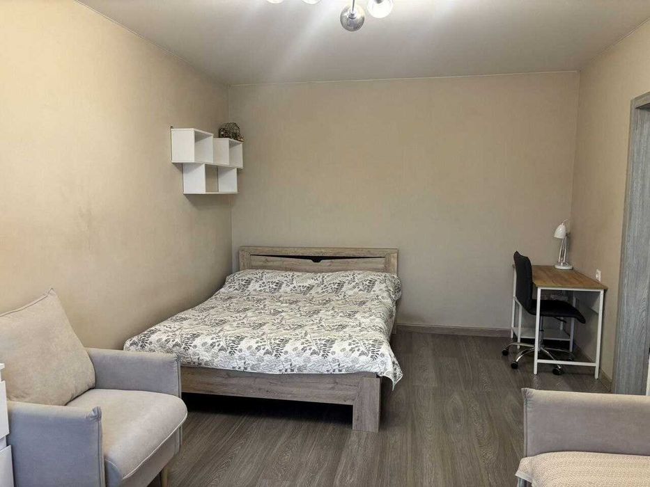 Срочно сдам уюную 1 ком кв-ру 3/9 Яшнабад Ор-р Парк Ашхабад А2