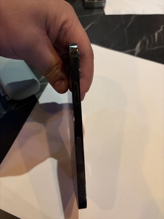 Продаю iphone 12 pro