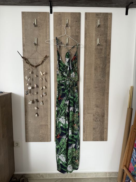 Летен дамски гащеризон с гол гръб и волани р-р S