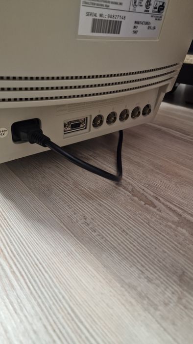 Monitor CRT Siemens 17" 1705 – VGA + BNC-uri