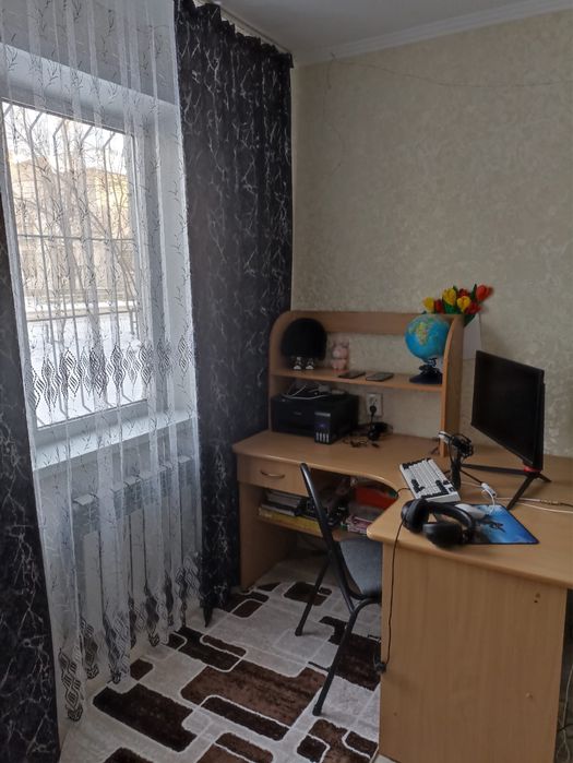 Продам 2 комнатную квартиру срочно