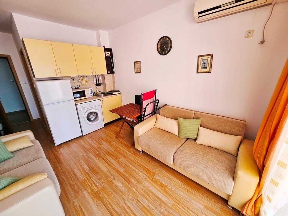 Продава се Едностаен апартамент в к.к. Слънчев бряг - 28 кв.м за 1054 €/кв.м - Снимка #1