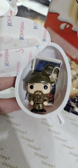 Продам фигурки киндер осд