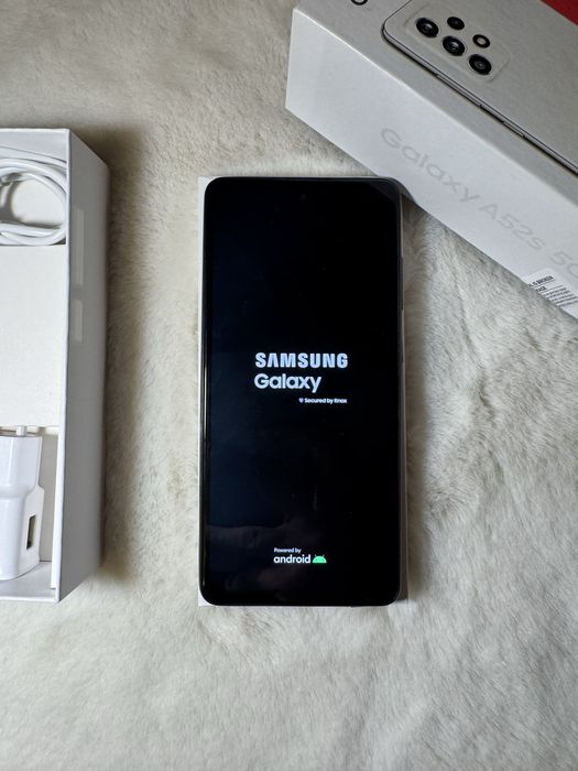 Samsung Galaxy A52S 5G white