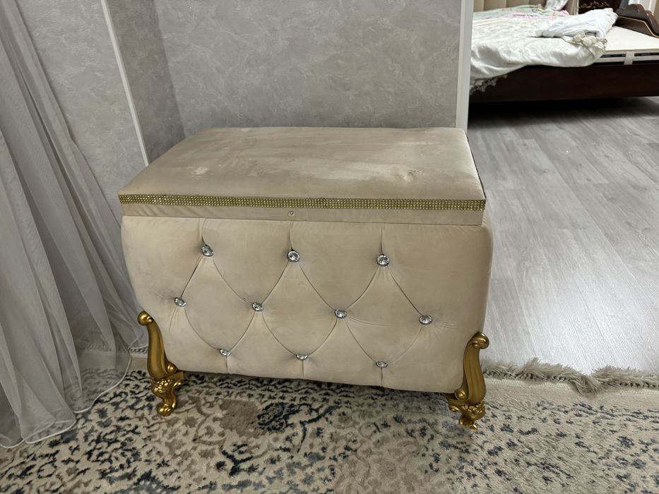 Продам сундук для приданного