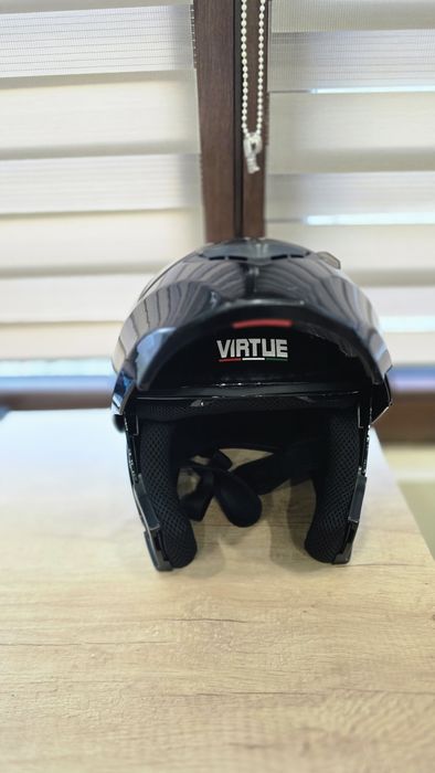 Модулна каска за скутер/тротинетка