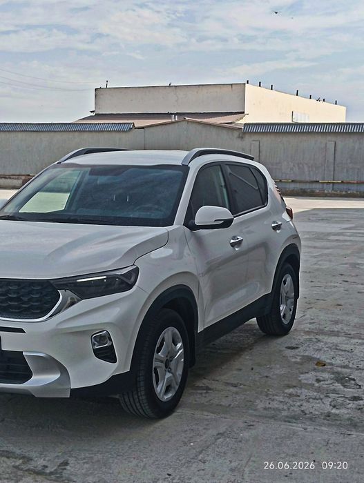 KIA Sonet sotiladi 180mln