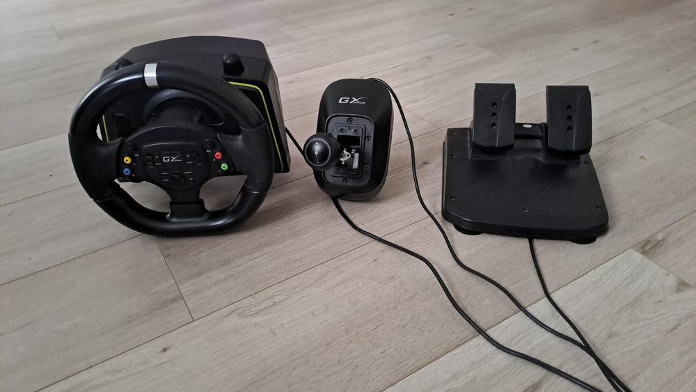 Продам руль игровой