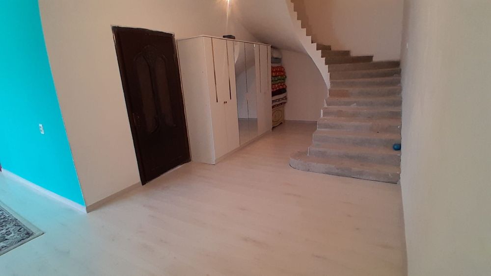 Продаетеся дом СРОЧНО!!