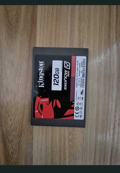 Vând SSD-uri și HDD-uri, pentru pc și leptop, fără beaduri, verificate 100% viață.