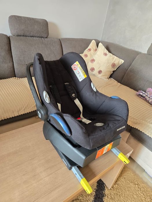 Scaunel auto bebe Maxi Cosi