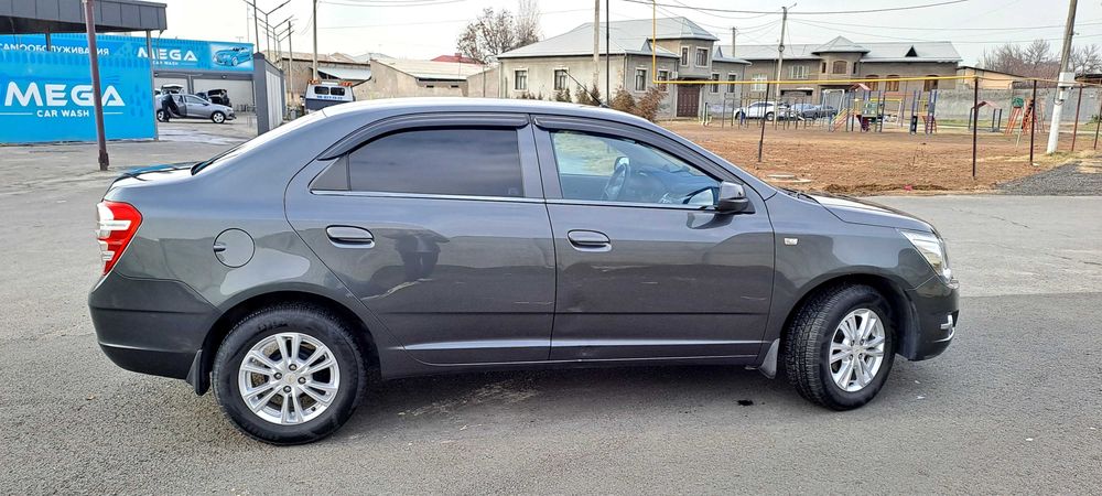 Chevrolet  cobalt Шевроле Кобальт