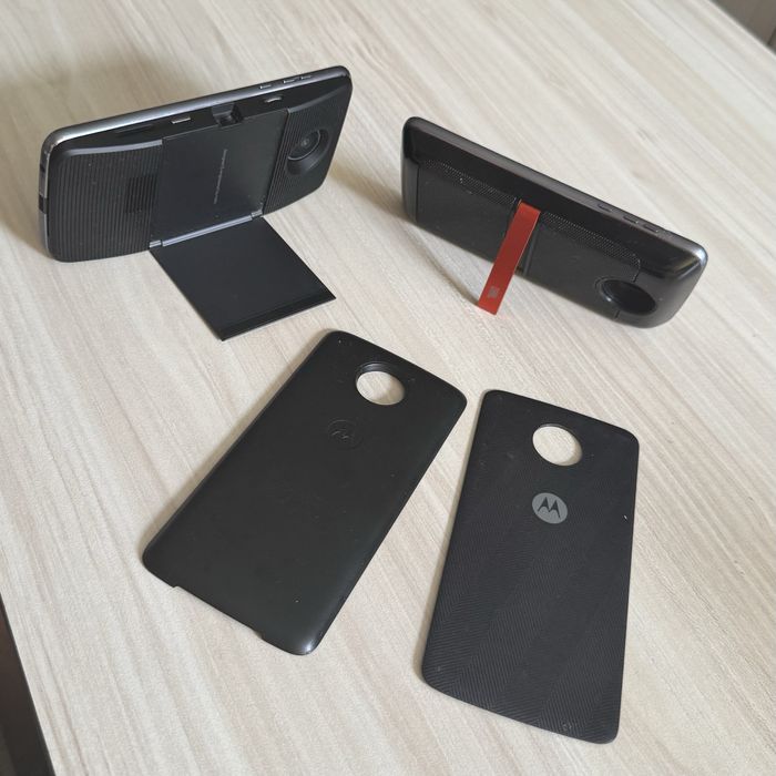 Motorola z2 play