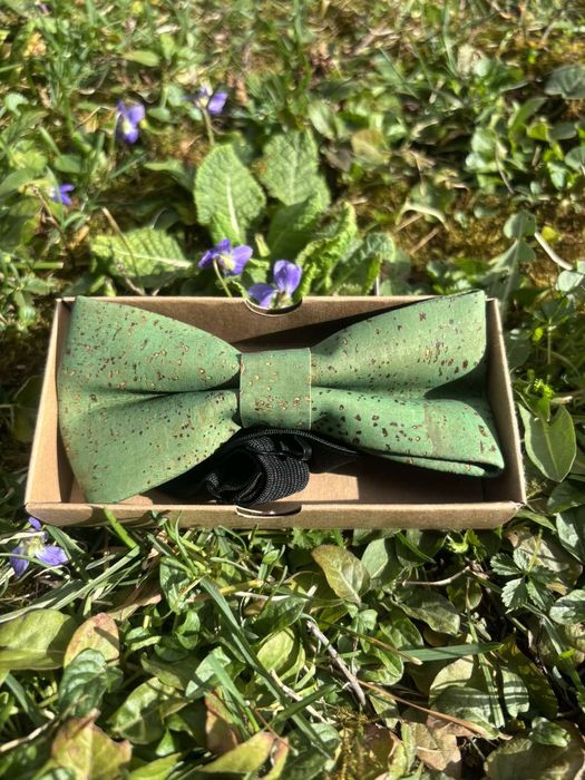 Уникална мъжка папионка