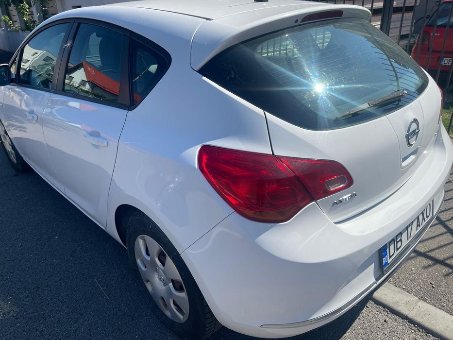 OPEL Astra 2014 — imagine 4