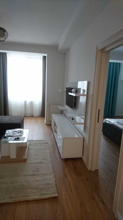 Inchiriez apartament 2  sau 3 camere
