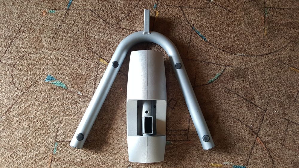 Suport fix de perete pt TV/cuptor microunde /boxe/diverse obiecte