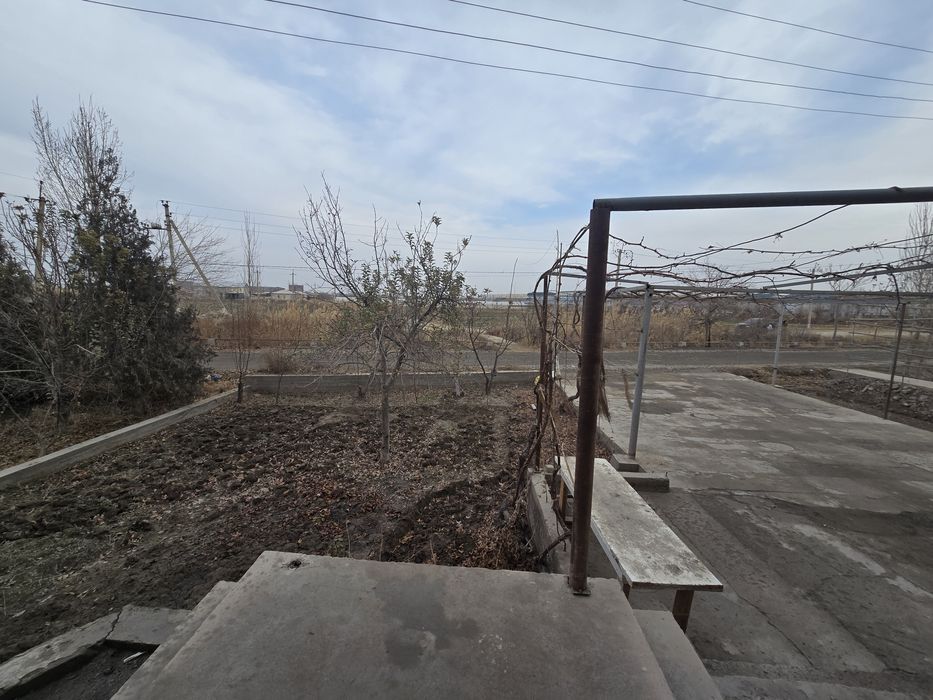 Участка сотилади