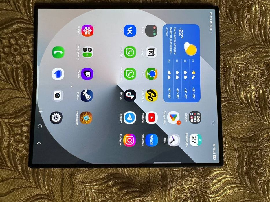 Samsung Z fold 6 12/512 GB