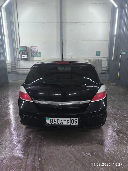 Opel Astra H 2005 года