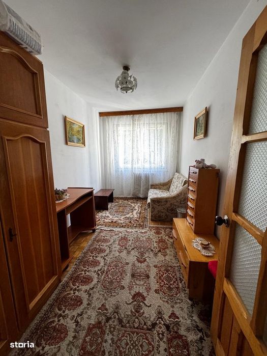 Apartament cu 3 camere - zona Tatarasi - Dispecer