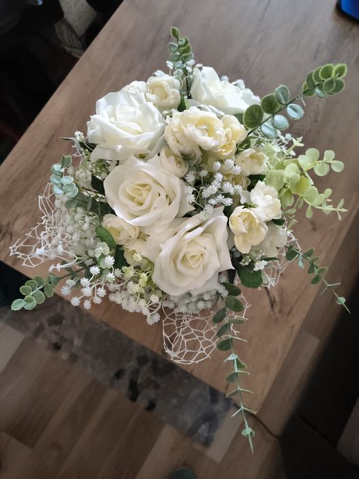 Изкуствени цветя