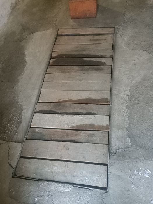 Продам гараж на Торг колонне.