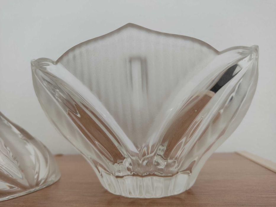 Кристална бонбониера с капак