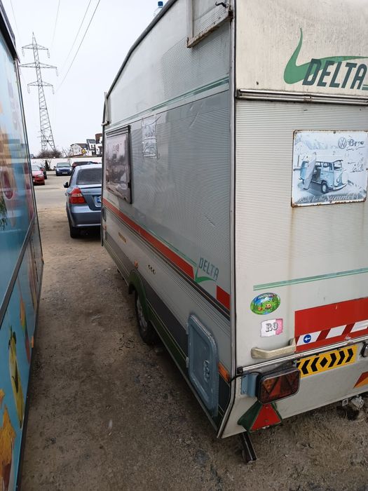 Vând rulota DELTA,înmatriculată,600 kg, acte la zi