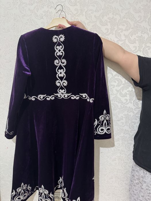 Камзол кажекеймен сатылады.