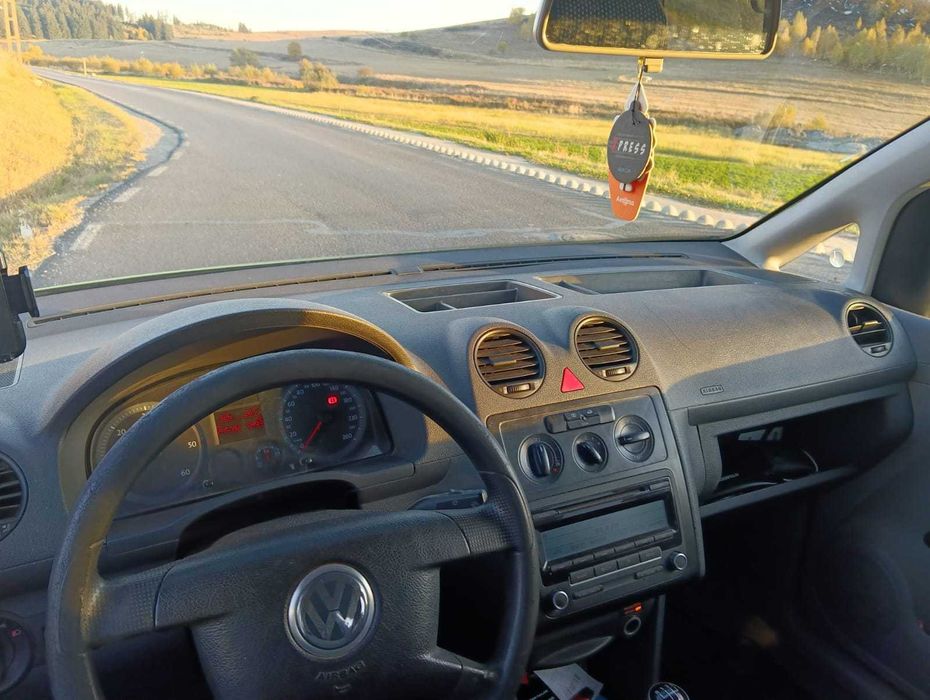 VOLKSWAGEN Caddy 2005 — imagine 4