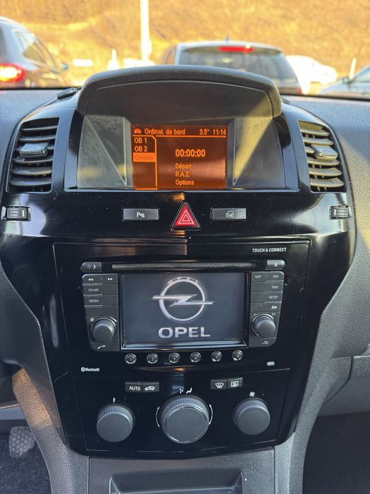 Opel zafira | euro5 | 7 locuri | garanție | rate | parc auto |