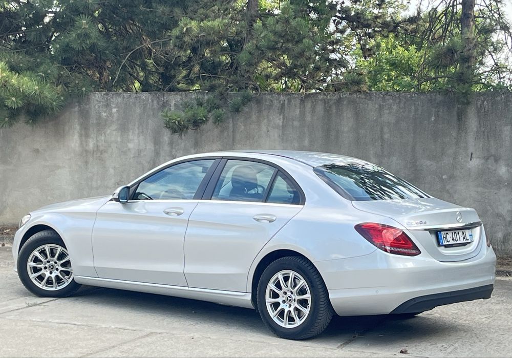 MERCEDES-BENZ C-Class 0 — imagine 3