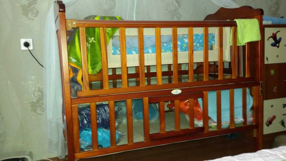Детская кроватка продам