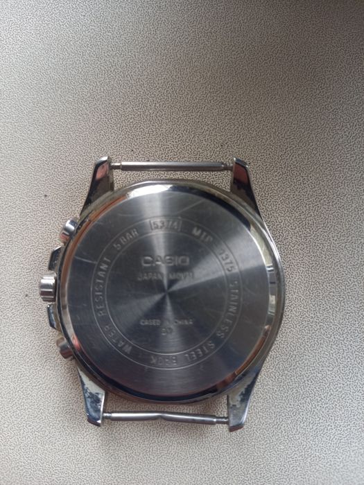 Наручные часы CASIO