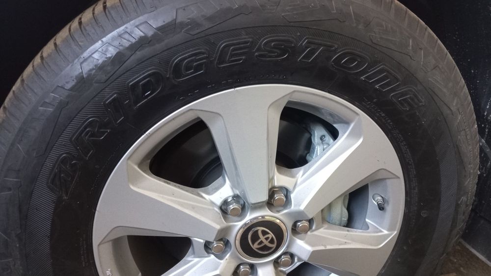 Продам колеса в комплекте