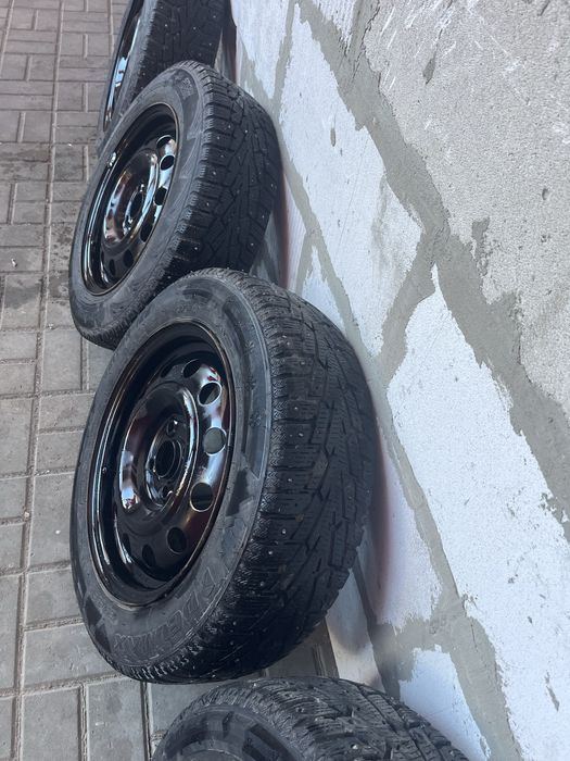 Продам диски с резиной