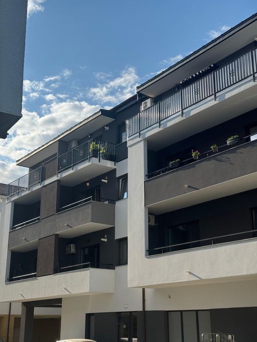 Vand apartament 2camere