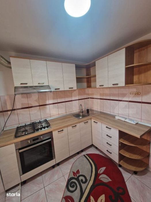 Apartament 3 camere, 63 mp, decomandat, zona Obcini — fotografia 3