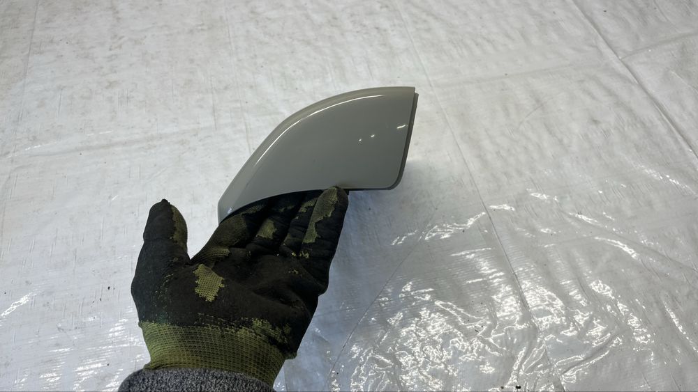 Hyundai Ioniq капак дясно огледало