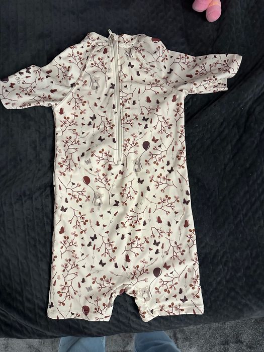 Costum baie bebe Cate-n Luna si in Stele 86/92